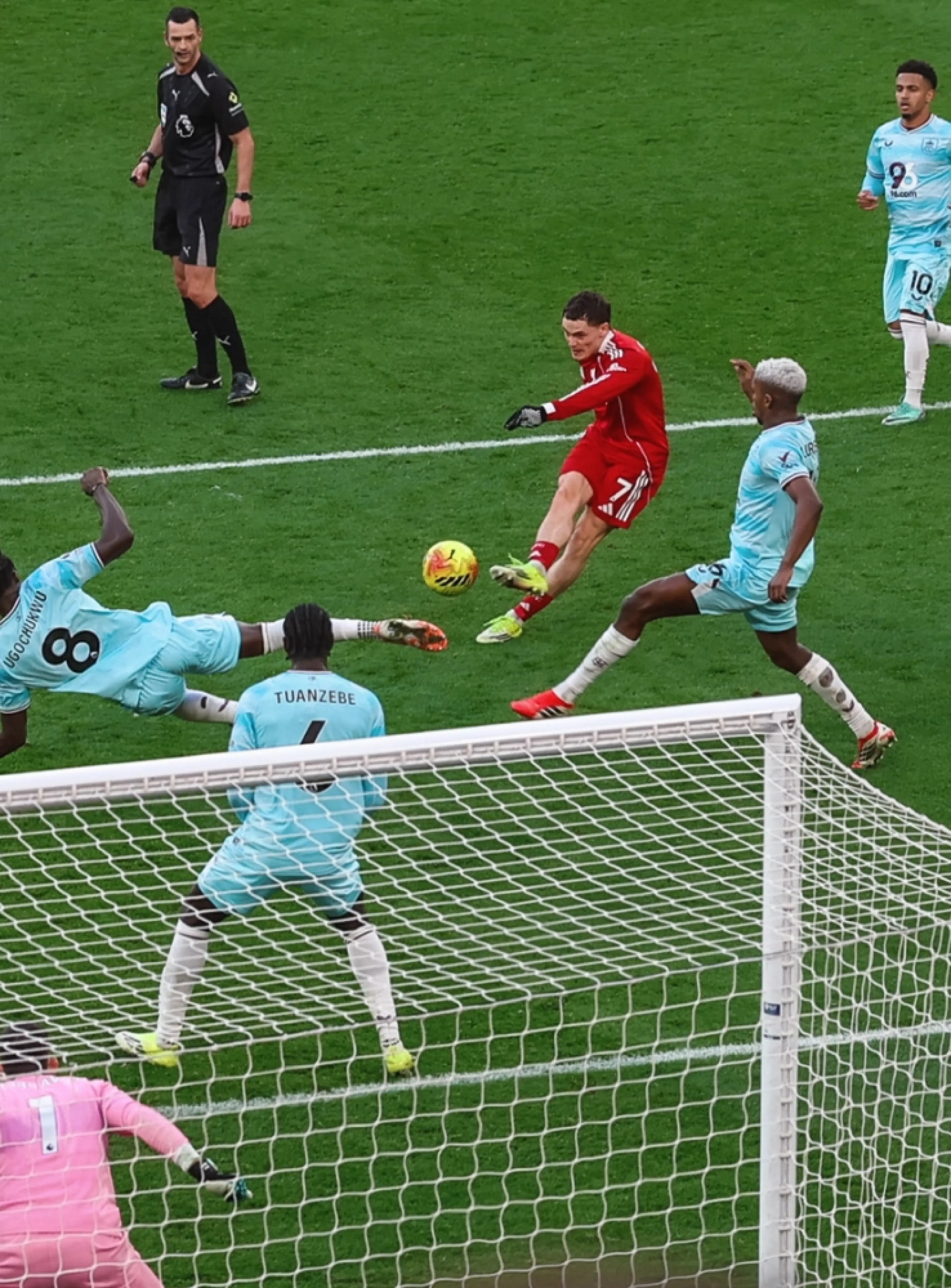 Florian Wirtz - jugador del partido - Liverpool vs Burnley 2026