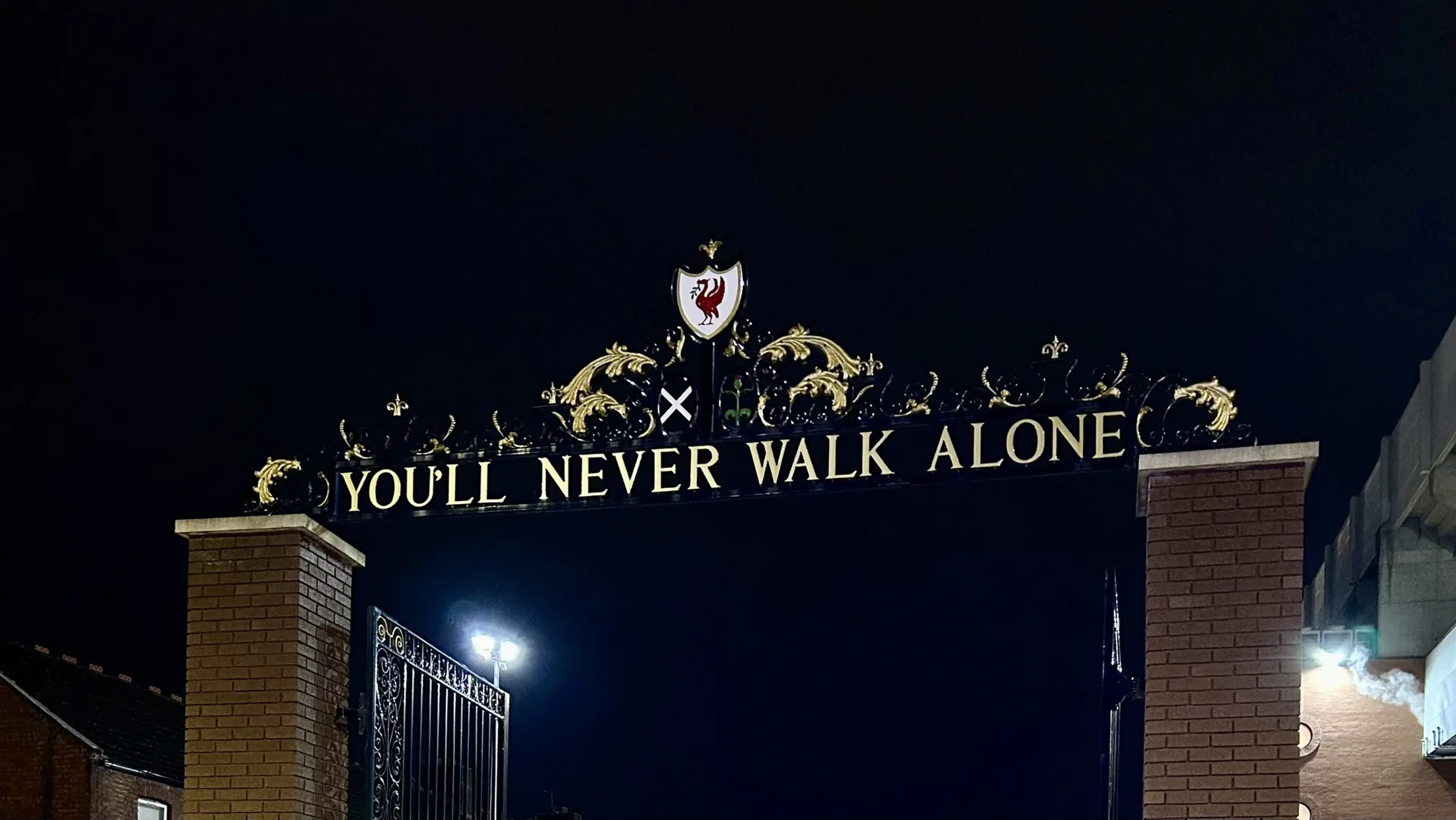 Las puertas de Shankly, en Anfield
